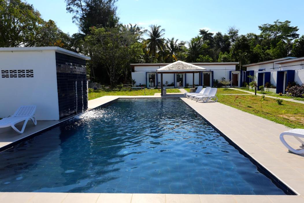 Rafflesia Resort Lundu Ngoại thất bức ảnh
